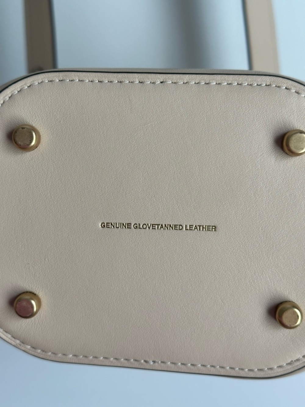Coach Mini Bucket Bag Ivory Glovetanned Leather Crossbody - Picture 7 of 8